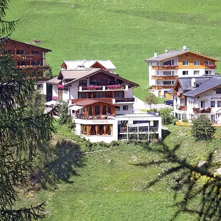 Hotel Romantica-3