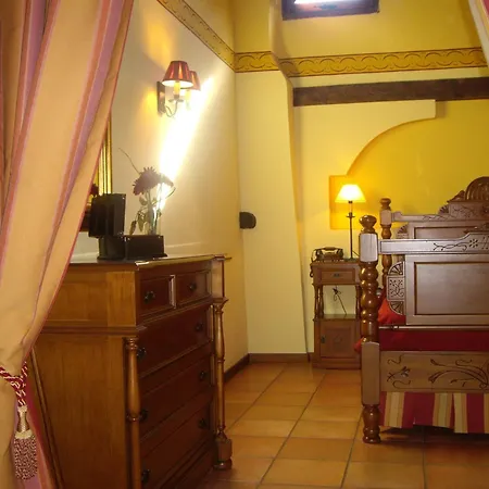 Hotel la Casa del Abuelo-2