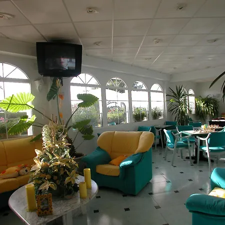 Hotel Crystal Park-2