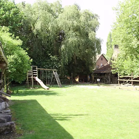 AUBERGE du BORD des EAUX - Demi-pension assurée sur réservation-3