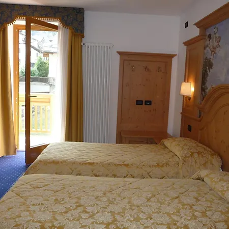 Hotel Almazzago-3