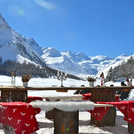Hotel Roseg-Gletscher-3