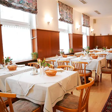 Hotel Hirschen-2
