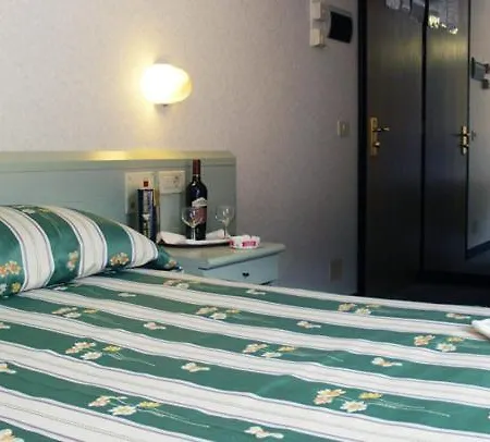Hotel Aurora-3
