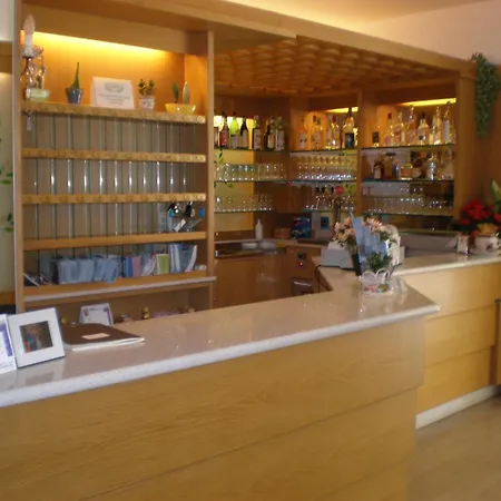 Hotel Gloria-3