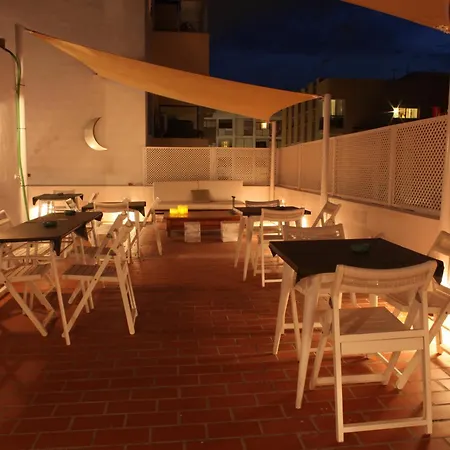 Juanita Hostal-2