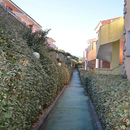 Residence Costa Del Turchese-3