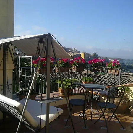 Primavera Mini Hotel-2
