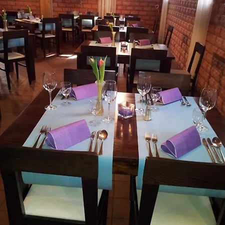 Wellnesshotel&Restaurant Hexenschopf-3