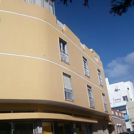 Guest House Pacifica-2