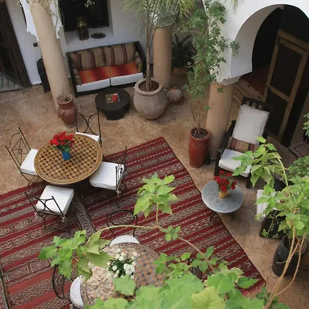 Riad Mur Akush-3