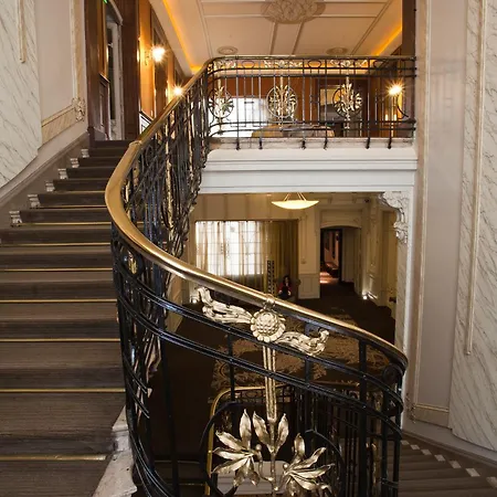 Savoy Hotel-2