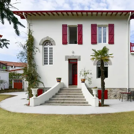 Logis Hotel & Restaurant Bergeret Sport-3