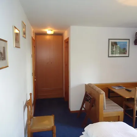 Hotel Pensione Dolomiti-2