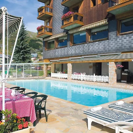 Hôtel Les Soldanelles-2