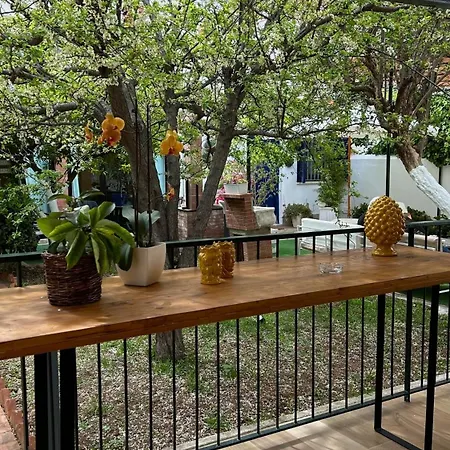 Alemar Bed & Breakfast-2