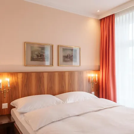 Hotel Schweizerhof Basel-3