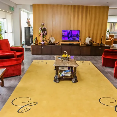Hotel Columbano-2