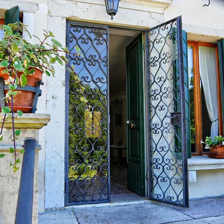 Villa San Liberale - Suites&Wellness - Villa Veneta-3
