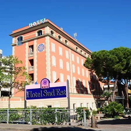 Hotel Sud Est By Fam Rossetti-3