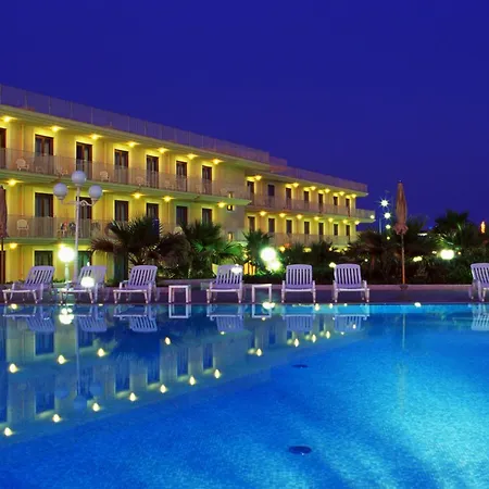 Dioscuri Bay Palace-2