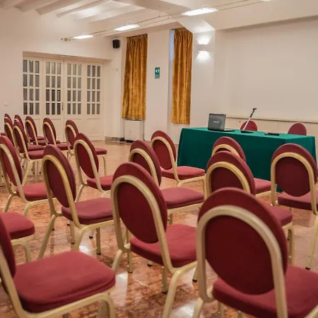 Hotel Mediterraneo-2