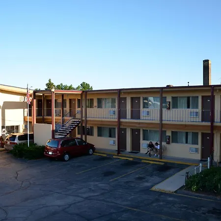 Village Inn Green Bay-2