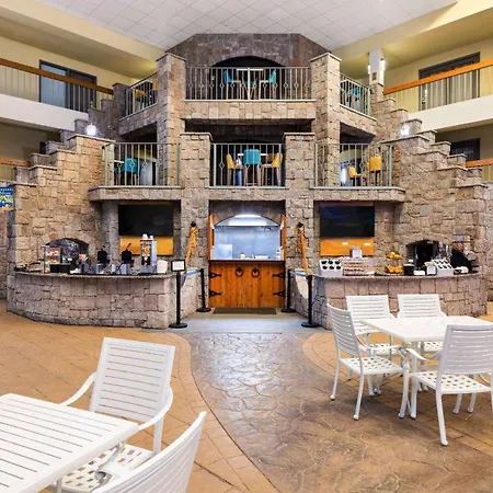 Baymont By Wyndham Shakopee-3