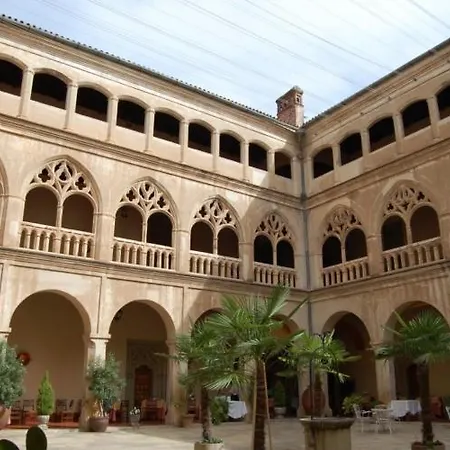 Hospederia del Real Monasterio-2