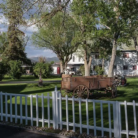 Silver Maple Inn-3