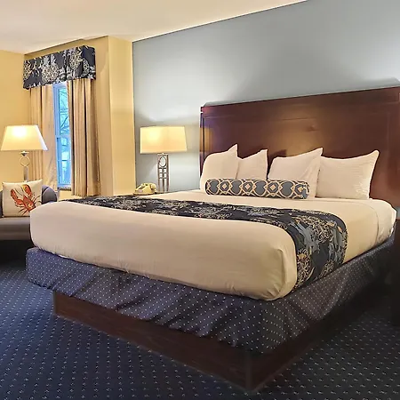 Bar Harbor Manor-2