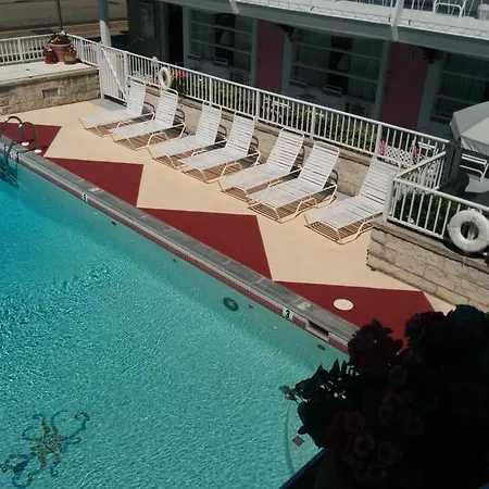 Pink Champagne Boutique Motel-2