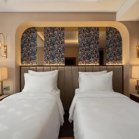 Peridot Gallery Classic Hotel-3