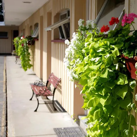Sunset Motor Inn-3
