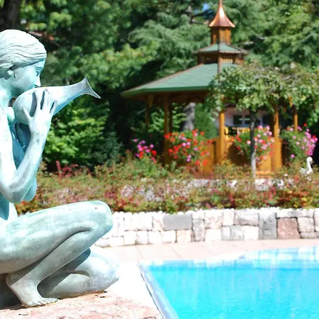 Alledolomiti Boutique Lake Hotel - Adults Friendly-3