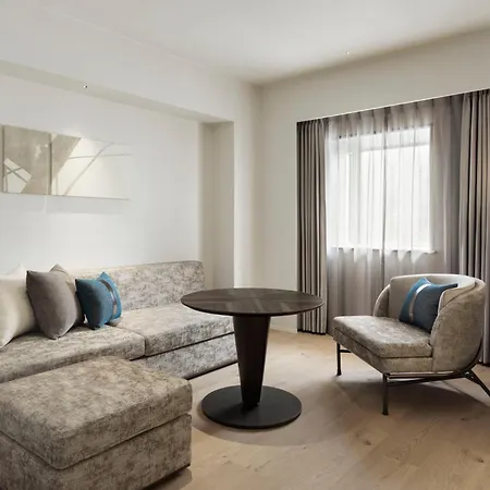 Courtyard By Marriott Tokyo Ginza Hotel-3