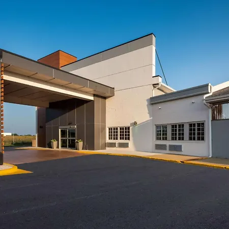 Wyndham Garden Ankeny-3