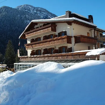 Albergo Ristorante Cacciatori-2