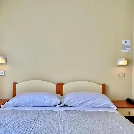 Hotel Pacific-3