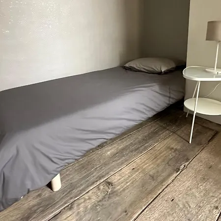 Chambre dans maison originale en centre ville-2