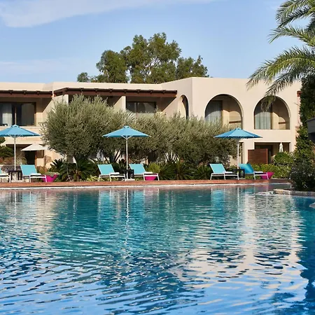 Aquagrand Artistic Luxury Beach Resort - Adults Only-2