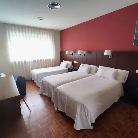 Hotel Eo-3