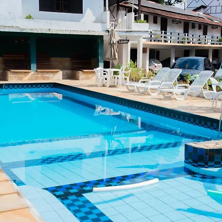 Hotel Halloween Inn Penedo-2
