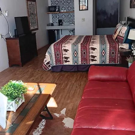 Katie'S Cozy Suites-2