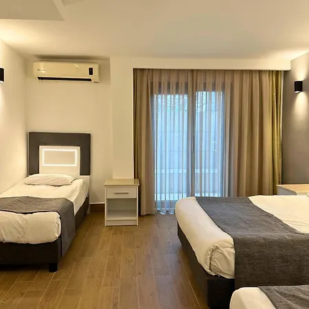 Hotel Peninsula-3