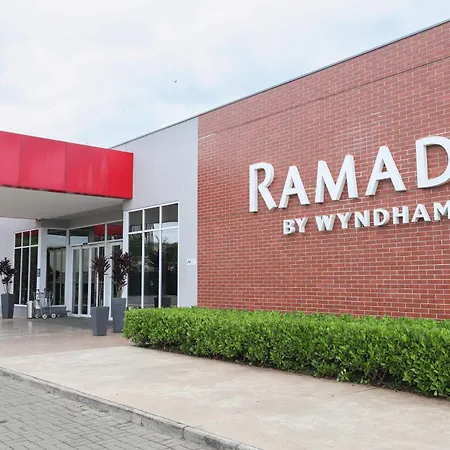 Ramada By Wyndham Campinas Viracopos-2