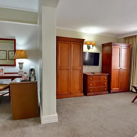 The Balmoral - Halaal-3