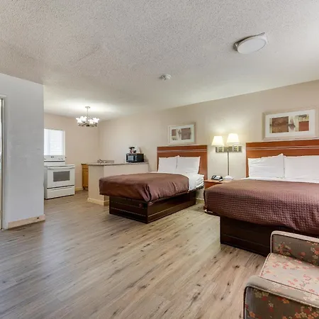 Valley Motel-3