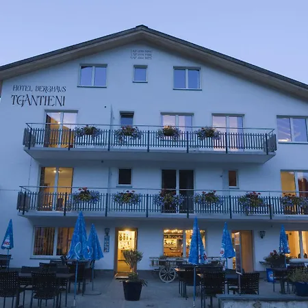 Berghotel Tgantieni-2