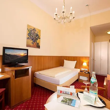 Hotel Schweizer Hof - Superior-3